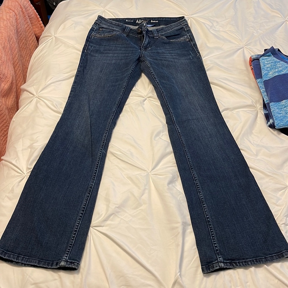 Apt. 9 Women’s Size 2 Bootcut Jeans